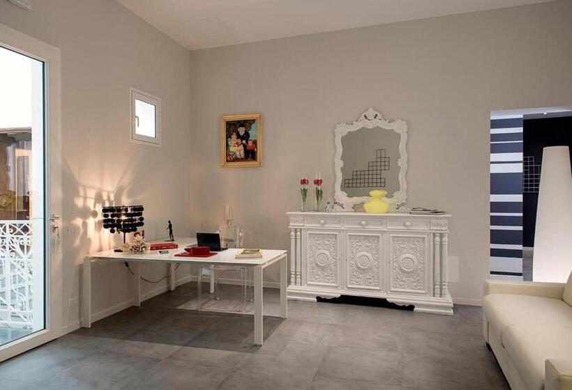 פנסיון Palazzo Al Carmine Dimora Storica