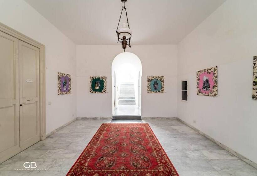 פנסיון Palazzo Al Carmine Dimora Storica