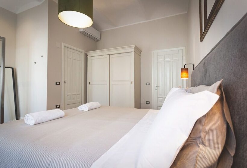 Пансион Piazza Duomo Deluxe