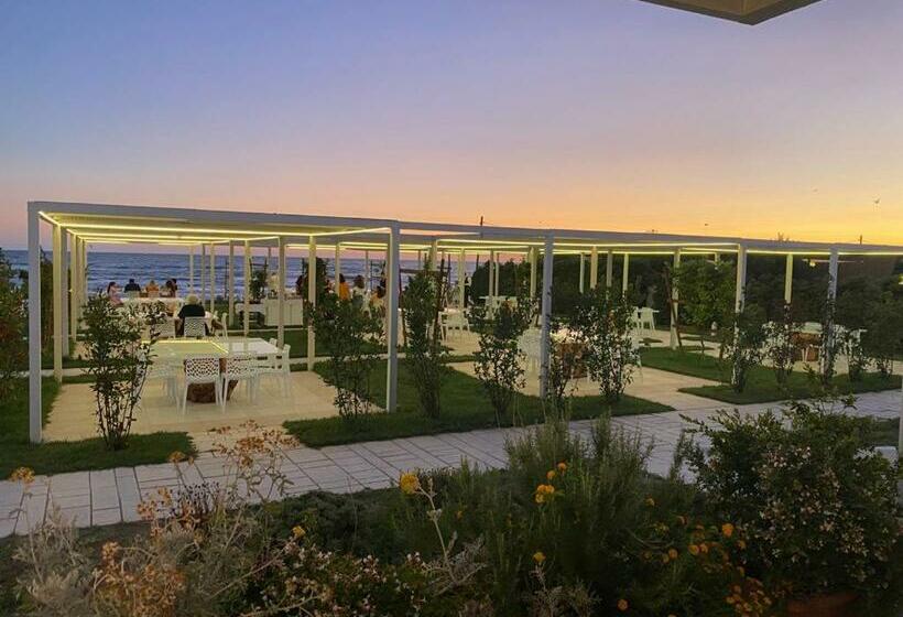 بنسيون Rena Resort