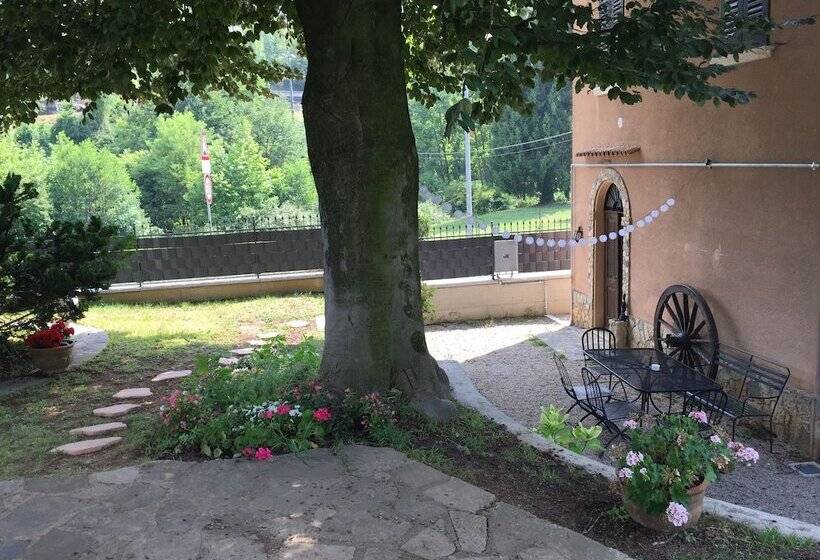 Пансион Villa Cesarina, Vallio Terme , Salo’