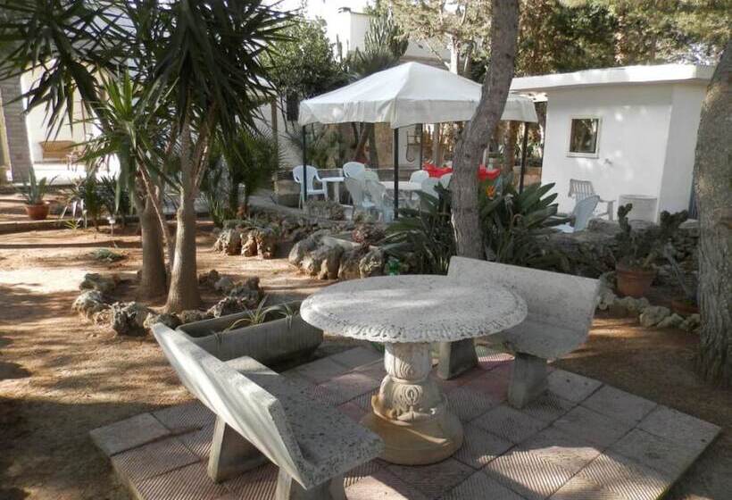 פנסיון Villa Lory