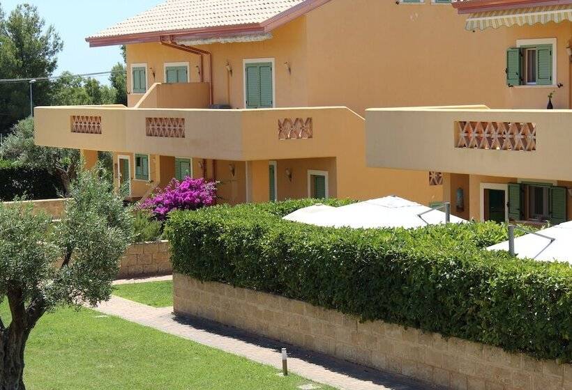 Poseidon Swim & Restaurant Apart