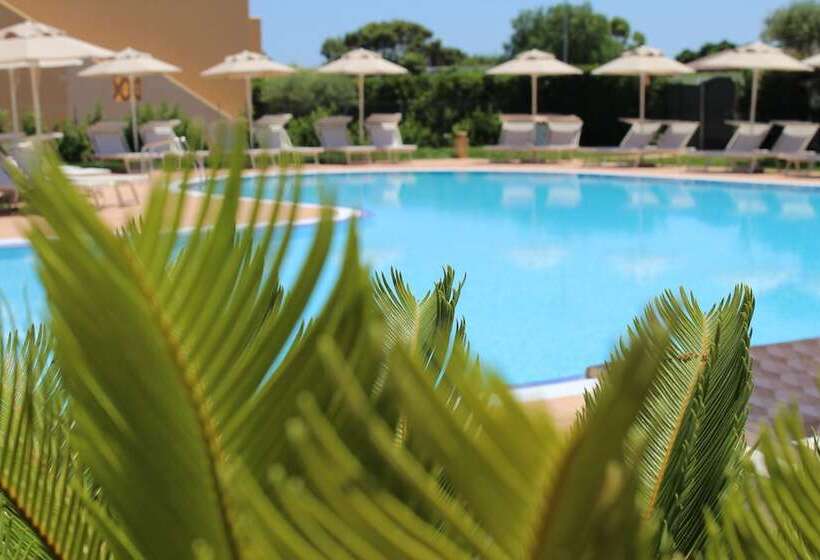 Poseidon Swim & Restaurant Apart