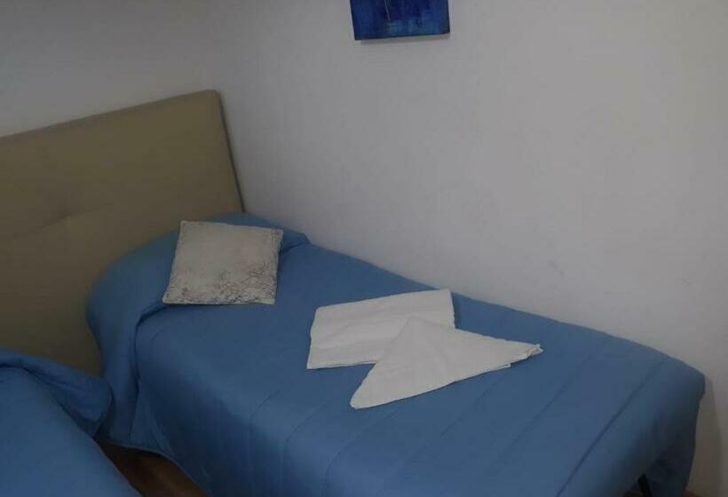 住宿加早餐  Affittacamere Il Cortile