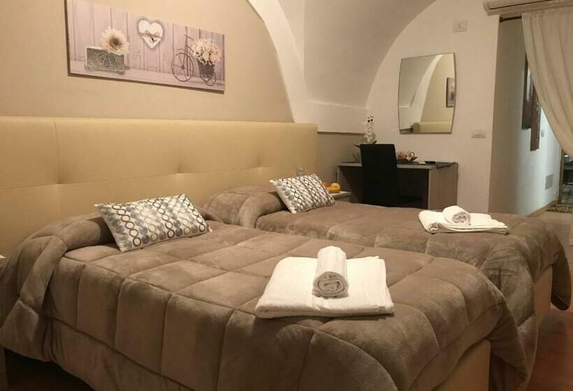 住宿加早餐  Affittacamere Il Cortile