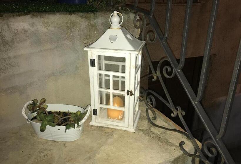 住宿加早餐  Affittacamere Il Cortile