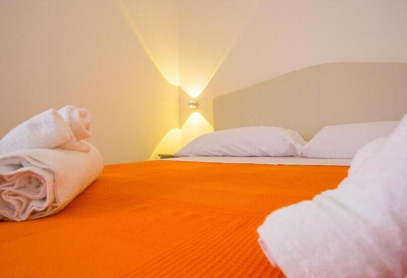 민박 Casa Dei Carrubi