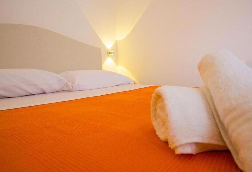 민박 Casa Dei Carrubi