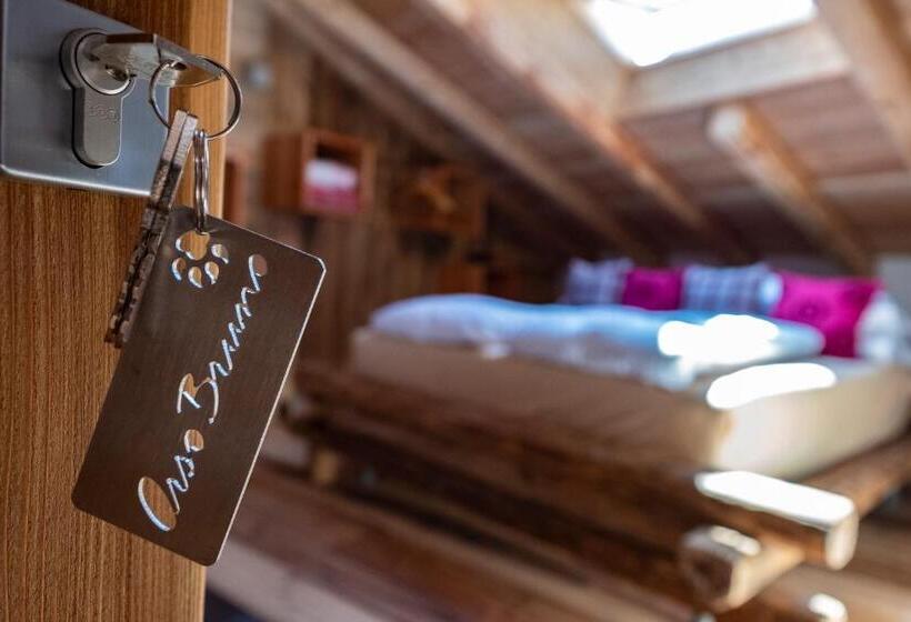 مبيت وإفطار Grizzly Haus & Frosch Restaurant   Teritoria