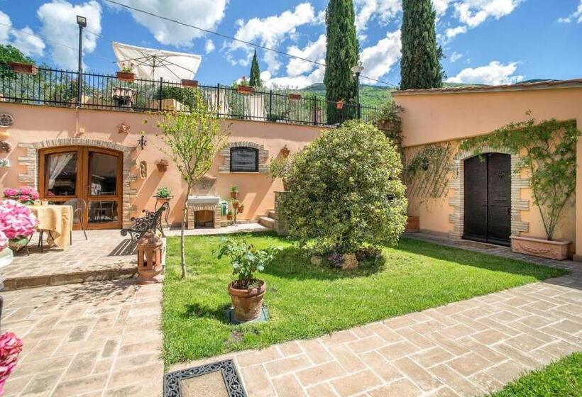 تختخواب و صبحانه L Agrifoglio Di Assisi Residenza Di Campagna