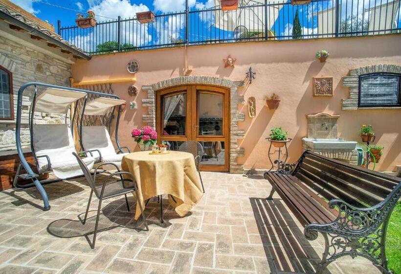 تختخواب و صبحانه L Agrifoglio Di Assisi Residenza Di Campagna