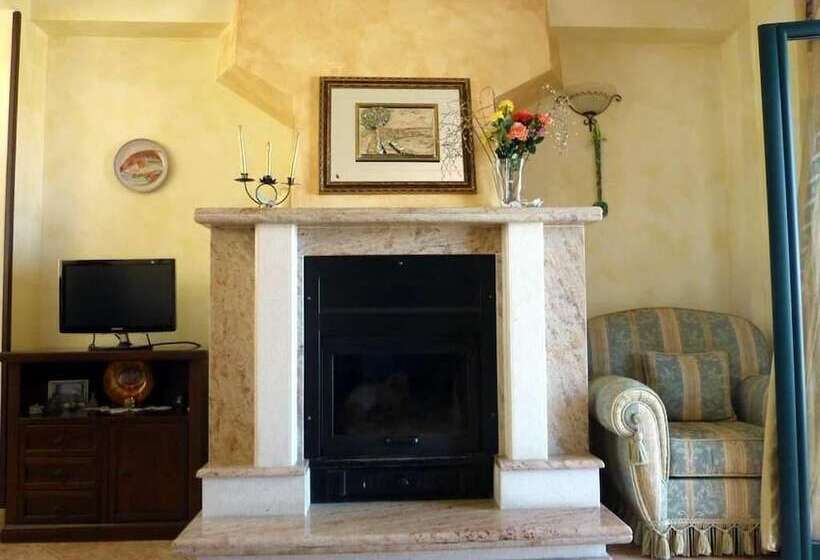 住宿加早餐  La Collina