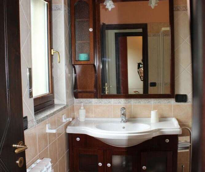 住宿加早餐  La Collina