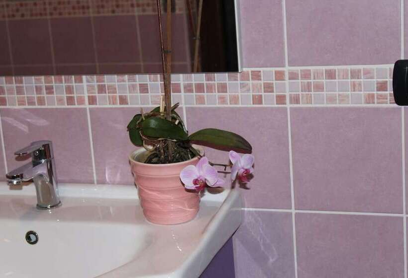 住宿加早餐  La Collina