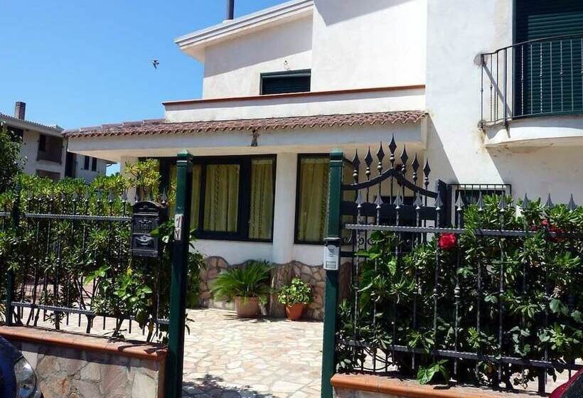 住宿加早餐  La Collina