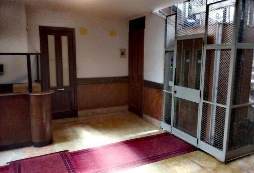 住宿加早餐  Bed And Restaurant Marrakech