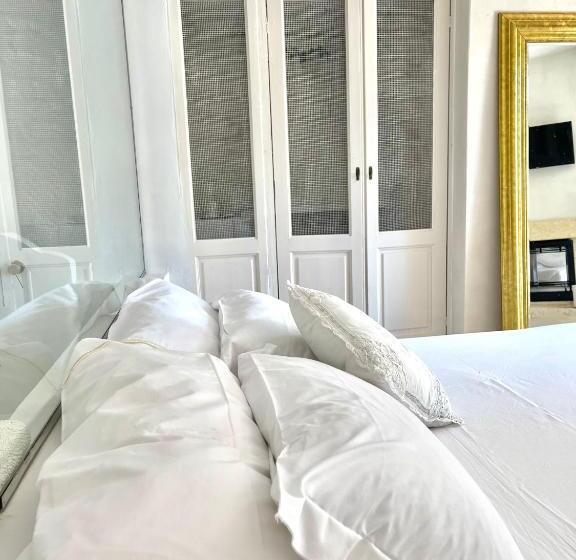 ベッドアンドブレックファースト Relais Grottone