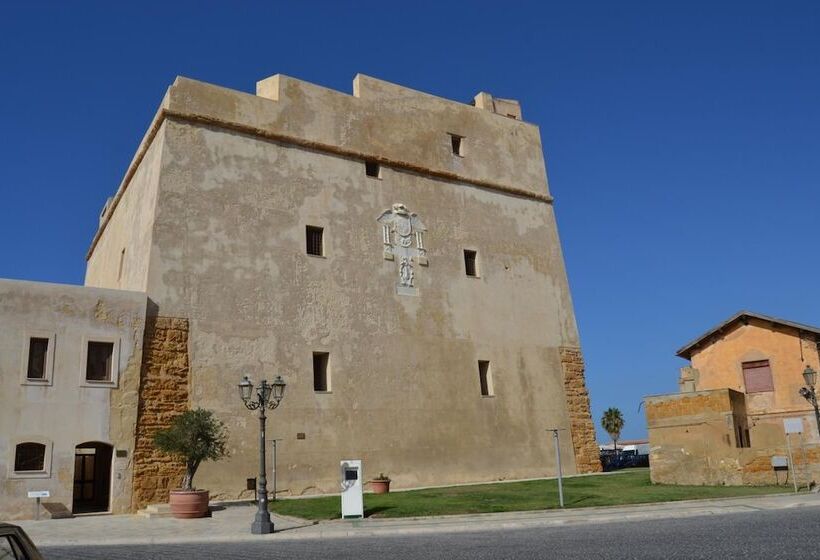 تختخواب و صبحانه U Scrusciu Do Mari