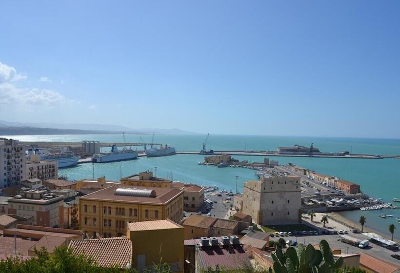 ベッドアンドブレックファースト U Scrusciu Do Mari