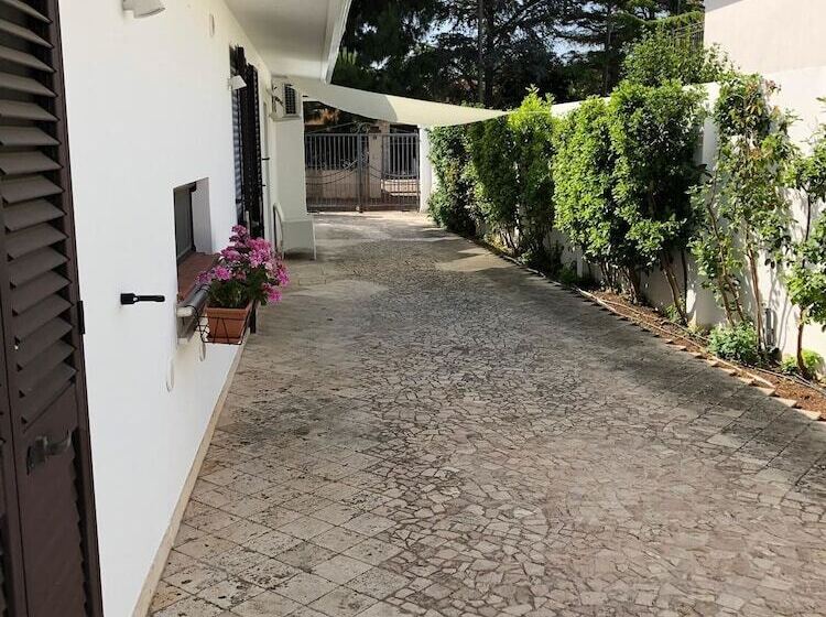 مبيت وإفطار Villa D Aquino