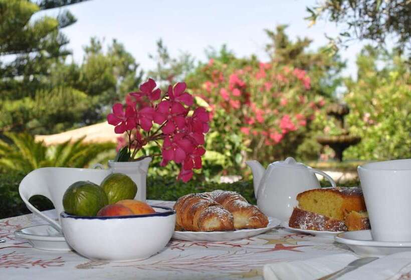 مبيت وإفطار Villa Lidia