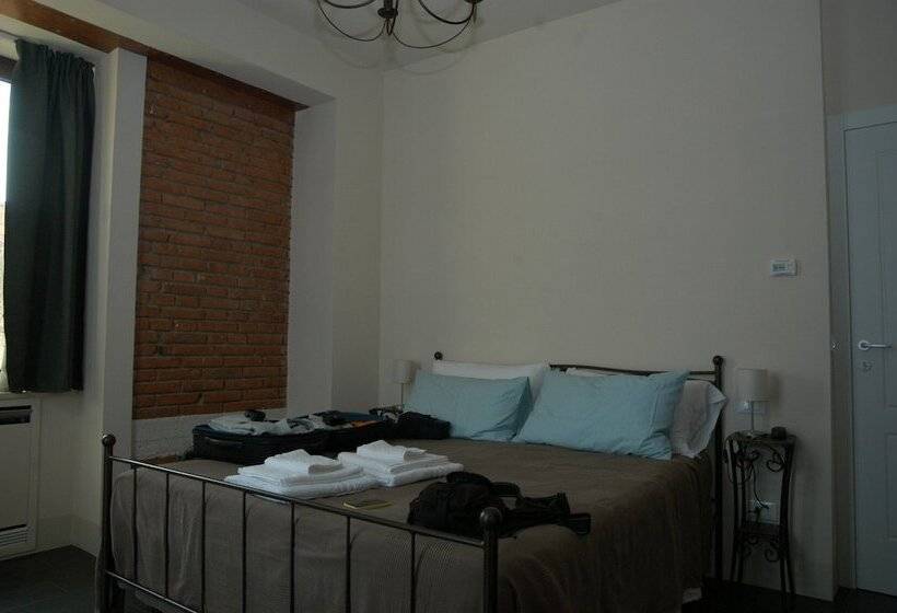 Castello D Alcontres B&b