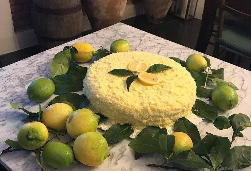 Castello D Alcontres B&b