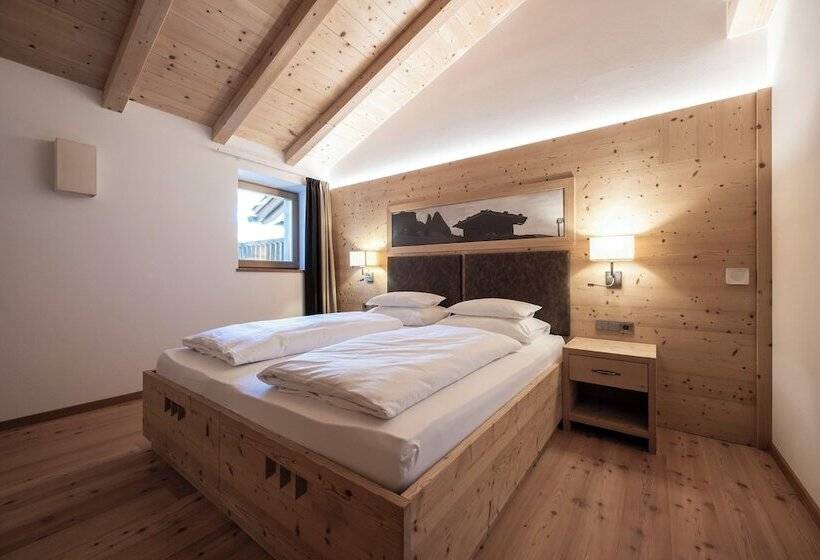 Dolomites Nature Hotel Vigilerhof