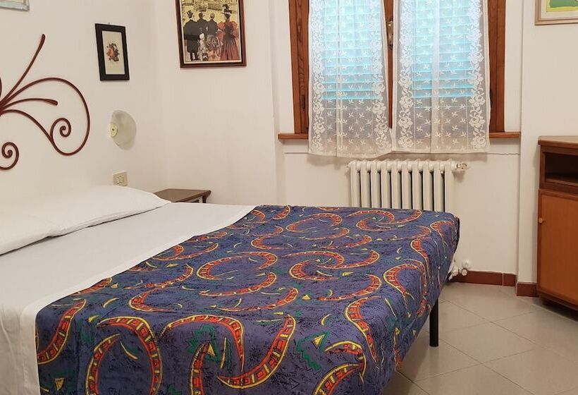 فندق فئة نجمة واحدة Il Canto Del Fuoco