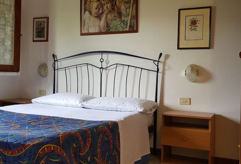 فندق فئة نجمة واحدة Il Canto Del Fuoco