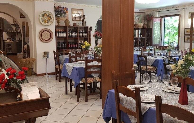 فندق فئة نجمة واحدة Il Canto Del Fuoco