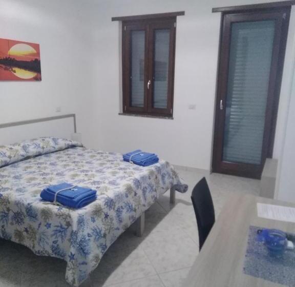 فندق فئة نجمة واحدة Indaco