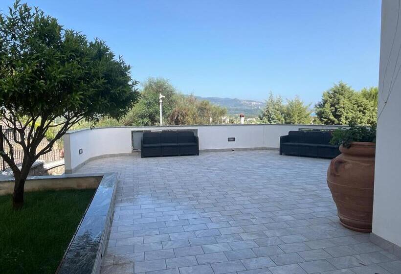 فندق فئة نجمة واحدة Indaco