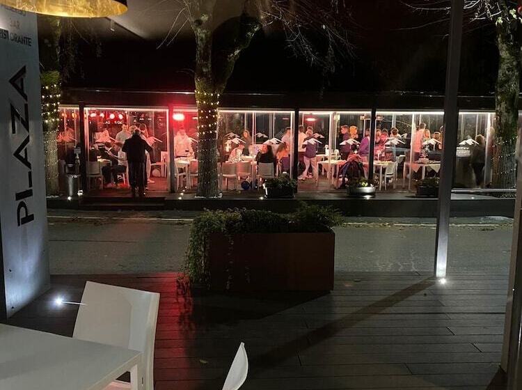 בית מלון כפרי Albergo Ristorante Plaza