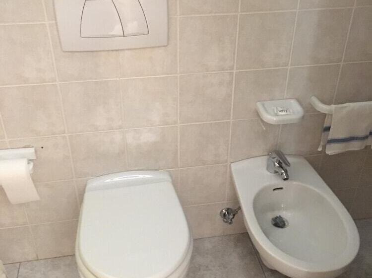 בית מלון כפרי Albergo Ristorante Plaza