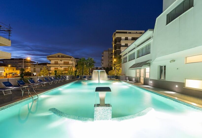 Отель Excelsior