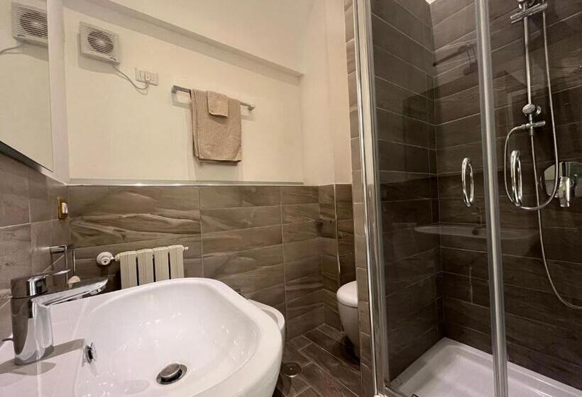 فندق ريفى Agriturismo Castello Santa Margherita