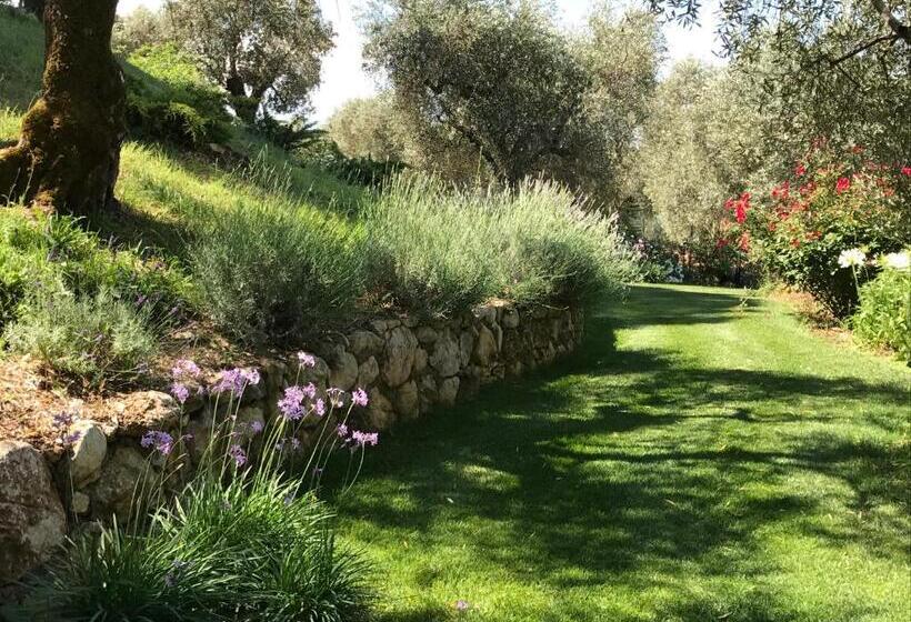 فندق ريفى Agriturismo Castello Santa Margherita