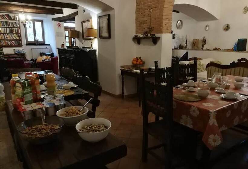 בית מלון כפרי Agriturismo Corvaia