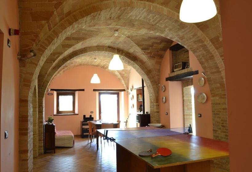 Сельский отель Agriturismo Forestale Luti