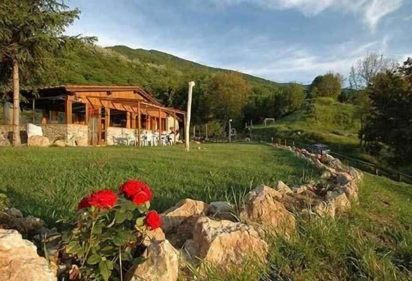 בית מלון כפרי Agriturismo Summer