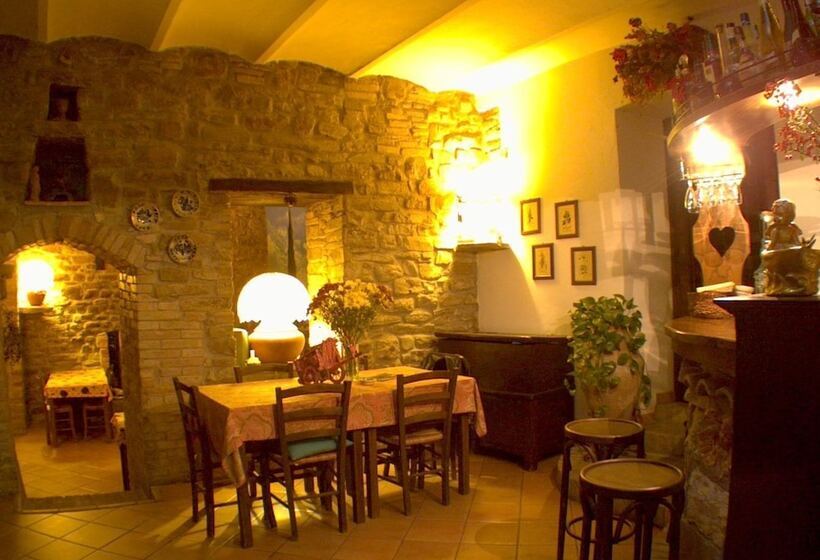 هتل روستایی Locanda Dell  Angelo