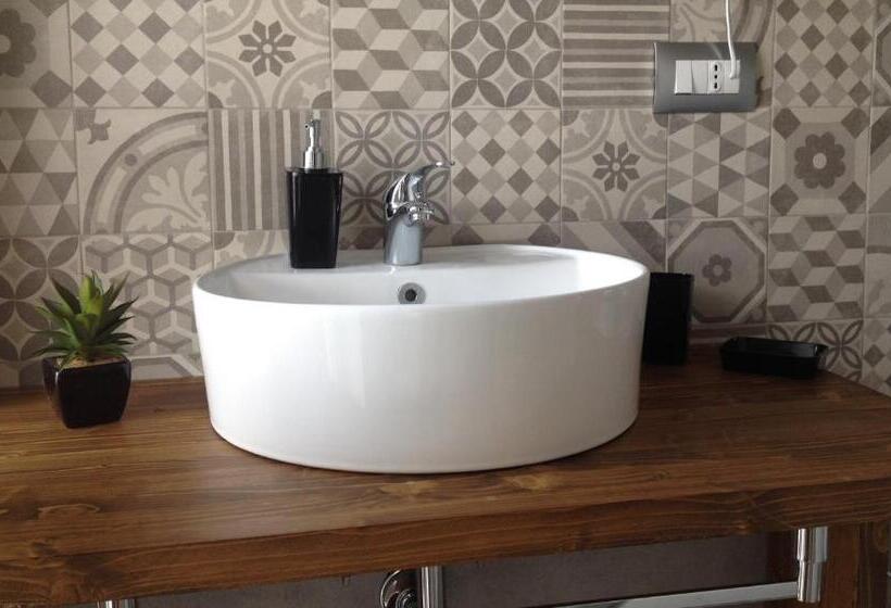 膳宿费 Alloggio Lentini