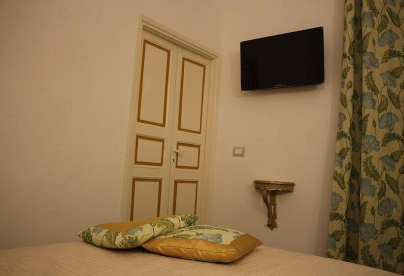 بنسيون Casa Italia