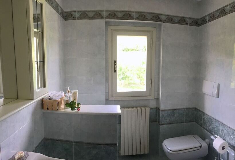 פנסיון Lory S Home