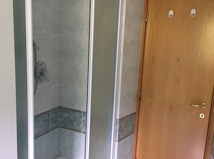 פנסיון Lory S Home