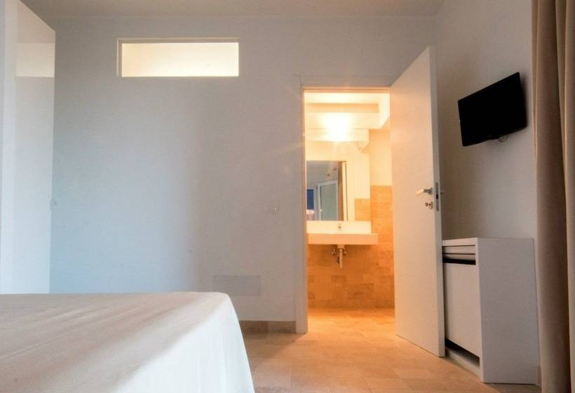 膳宿费 Melus Maris