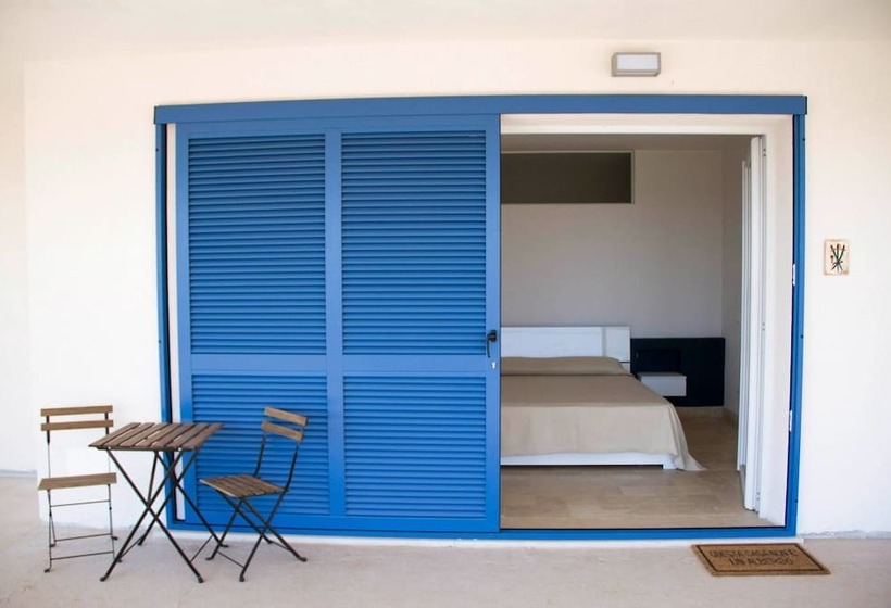 膳宿费 Melus Maris