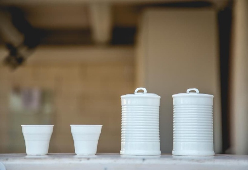 膳宿费 Melus Maris